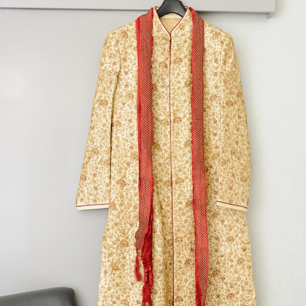 Men's / Groom Sherwani for Indian Wedding. Red and Ivory. Model is 5' 10"